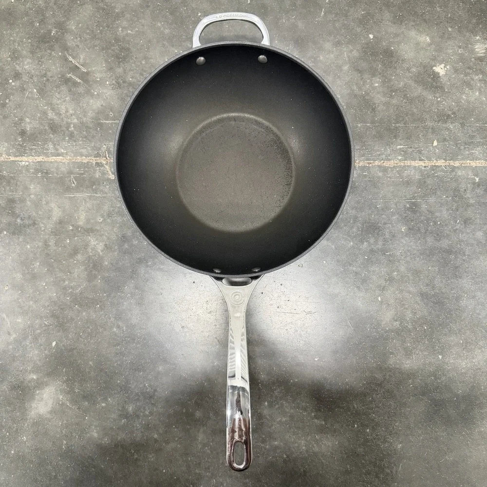 Le Creuset Toughened Nonstick PRO Stir Fry Pan with Helper Handle 4.7 L
